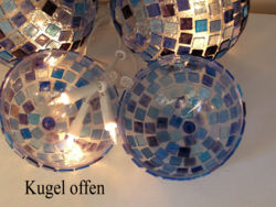 Leuchtkugel-Mosaik-blau-3-offen.jpg